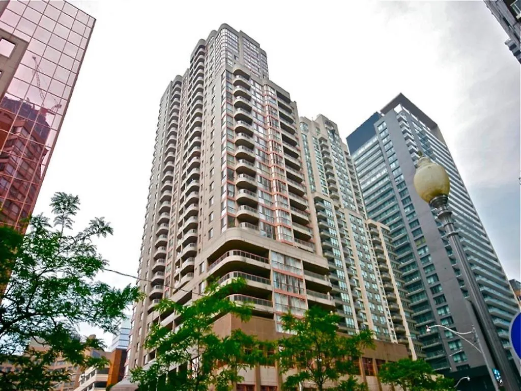 Glen Grove - Conservatory Tower Aparthotel Toronto