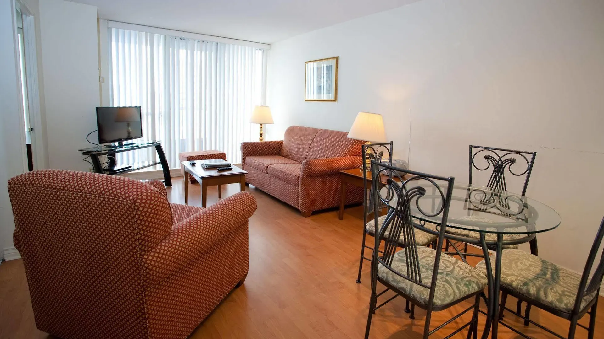 Aparthotel Glen Grove - Conservatory Tower