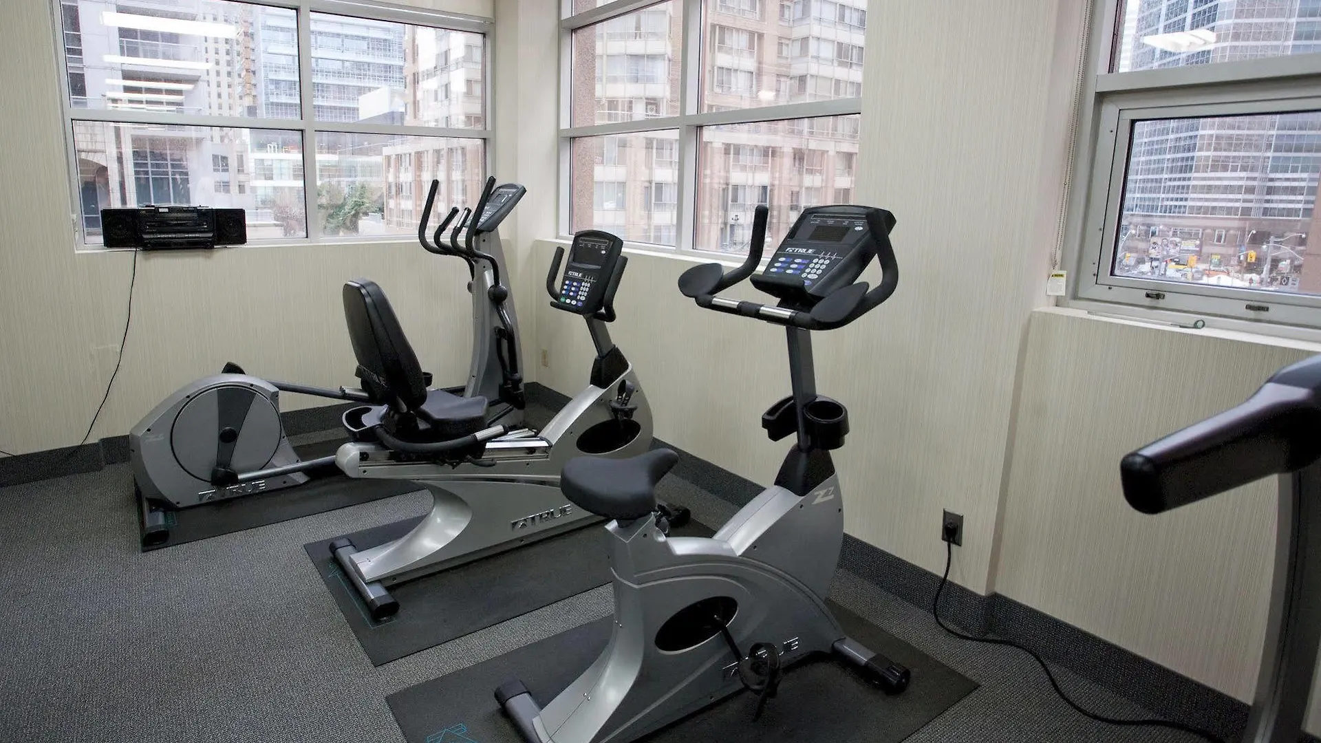 Glen Grove - Conservatory Tower 3*, Toronto Kanada